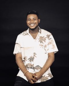 Read more about the article Ezomo Godson: Nigerian Writer Lift