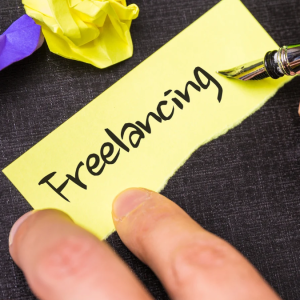 Freelancer vs 9-5ers: The Impact of Freelancing on Corporate Work Culture