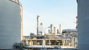 Read more about the article Dangote Refinery or Import Cartel: Nigeria’s Fuel Battle