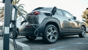 Read more about the article Why Nigeria Needs to Accelerate the Shift to ElectricVehicles