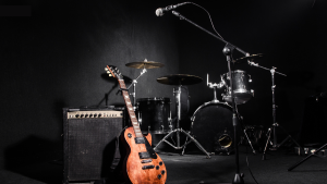 Read more about the article Influence of Afrobeats and Music Culture on Youth Identity