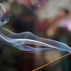 How Burning Turaren Wuta Incense Affects Your Health 
